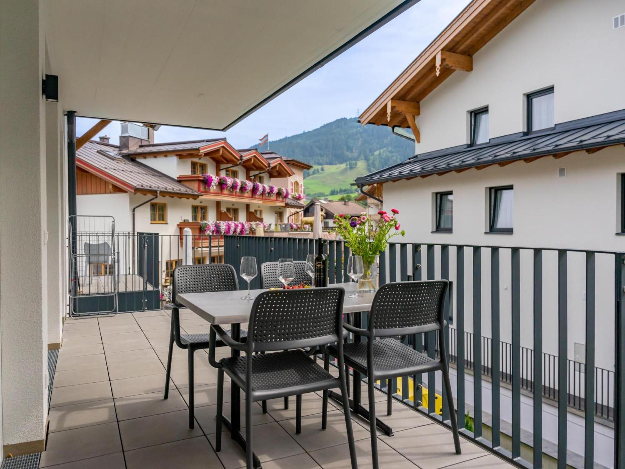 Falken Suites Top 4 Kaprun Exterior photo