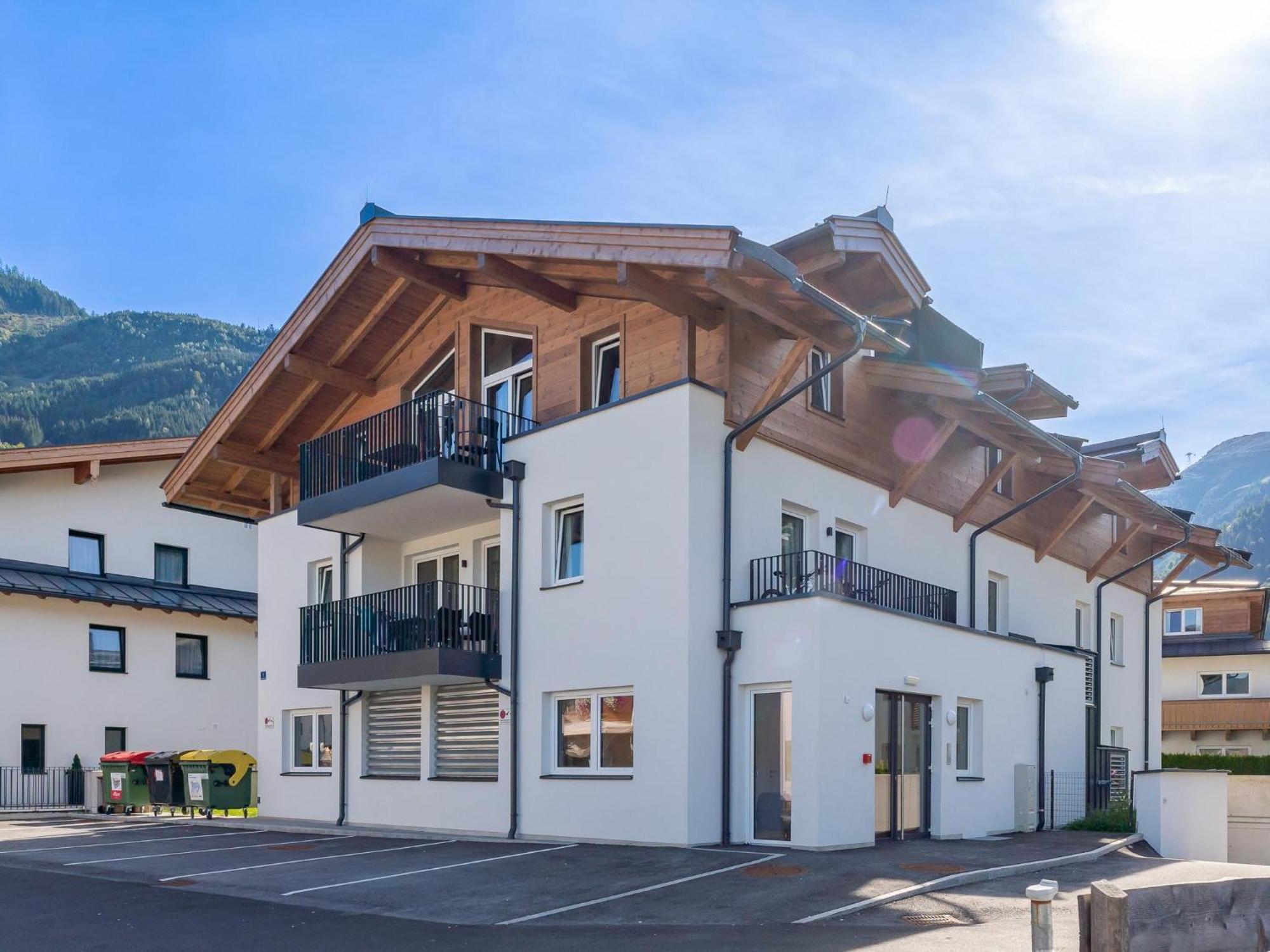Falken Suites Top 4 Kaprun Exterior photo